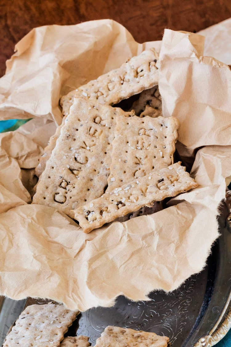 How to Make Spent Grain Crackers | Spent Grain Soda Crackers &ndash; Squelo