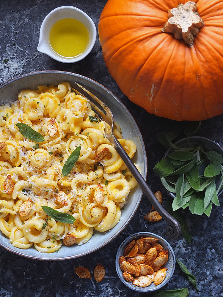 Creamy Roasted Pumpkin Pasta with Fried Sage & Chilli Pumpkin Seeds – Squelo