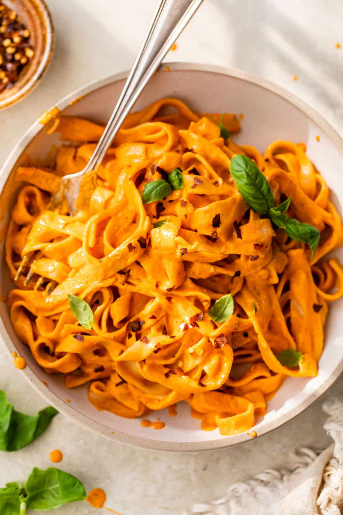 Vegan Roasted Red Pepper Pasta